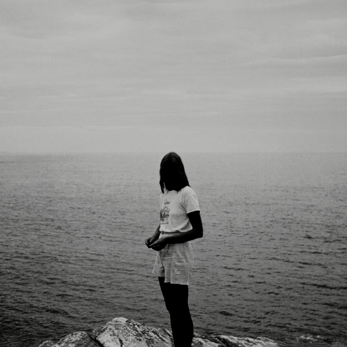 MIDWIFE &quot;Luminol&quot;